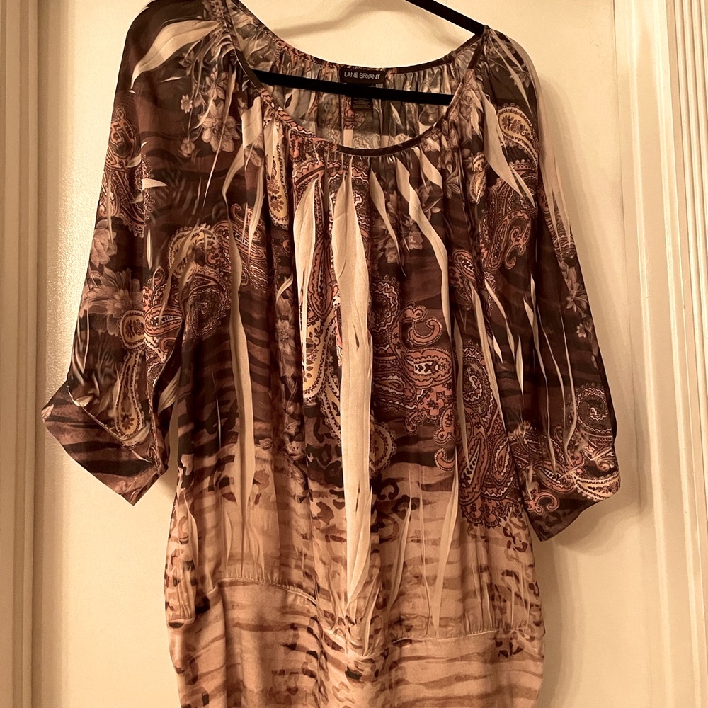 Lane Bryant blouse size 14/16 never worn condition